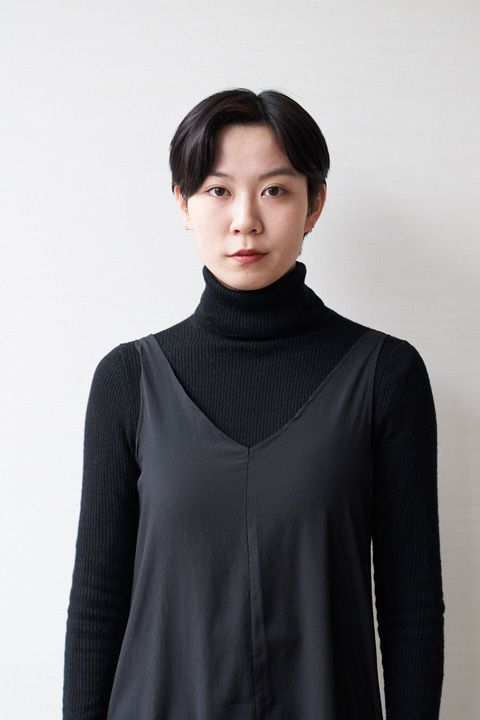 村地 奈緒